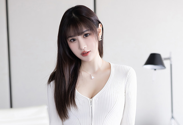 美女张欣欣性感短裙图片赏心悦目