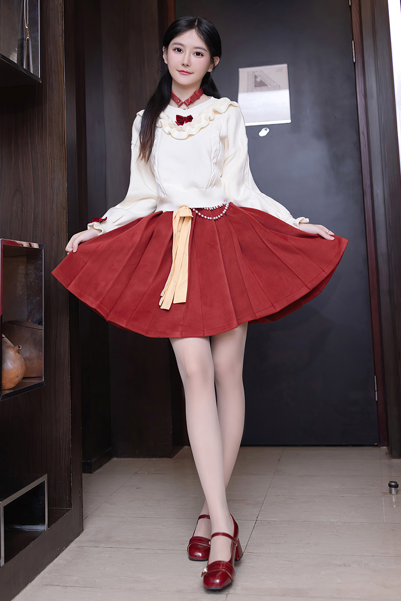 模特谢小蒽红色裙子演绎完美身材