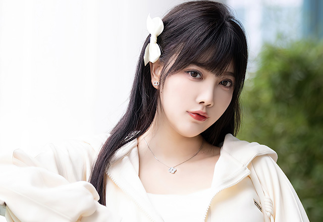 杨晨晨牛仔裤写真完美身材十分出众