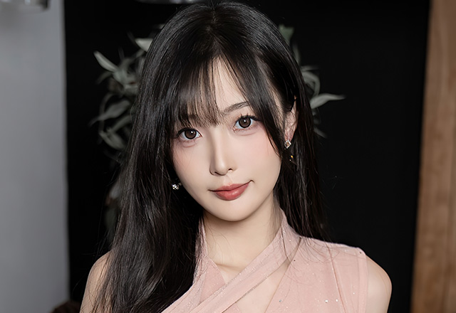 漂亮妹子林星阑私房秀身材不错腿也美