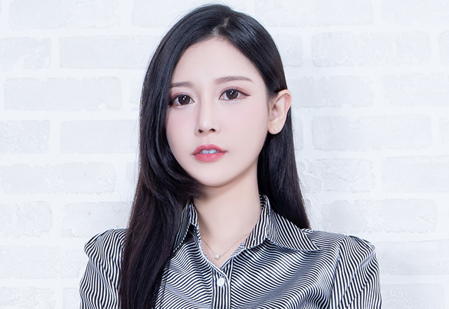 高颜值大长腿模特Cindy写真图片