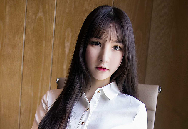 颜值出众的模特周于希身材非常不错