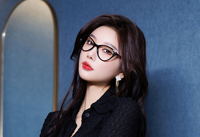 女神杨晨晨令人艳羡的身材无法抗拒
