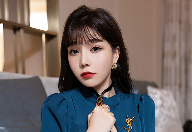 美腿丽质女神徐莉芝蓝色连衣裙写真图