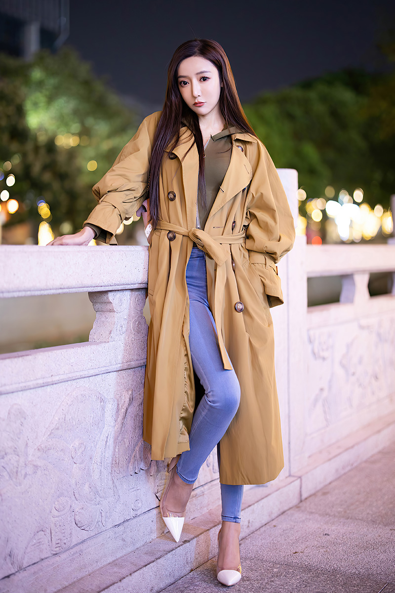 女神王馨瑶惹火别致的娇躯婀娜多姿