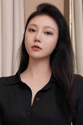 妩媚气质美女安然黑色包臀裙写真美图