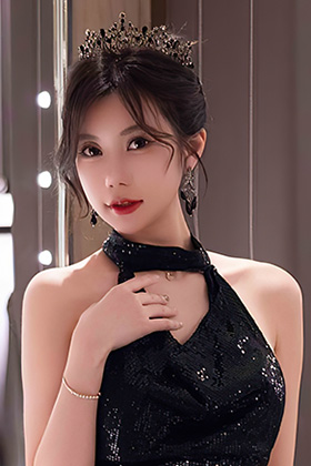明艳动人的模特绮里嘉大长蹆非常撩人