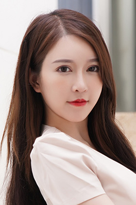 美腿模特玉兔OL制服展现妖娆曲线