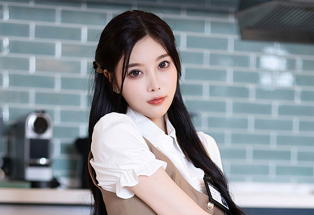 性感女神杨晨晨迷人的身材很有感觉