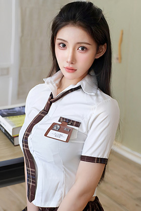 娇媚动人的美女梨霜儿学妹制服写真图