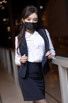 美腿妹子王馨瑶颜值与身材都是顶级