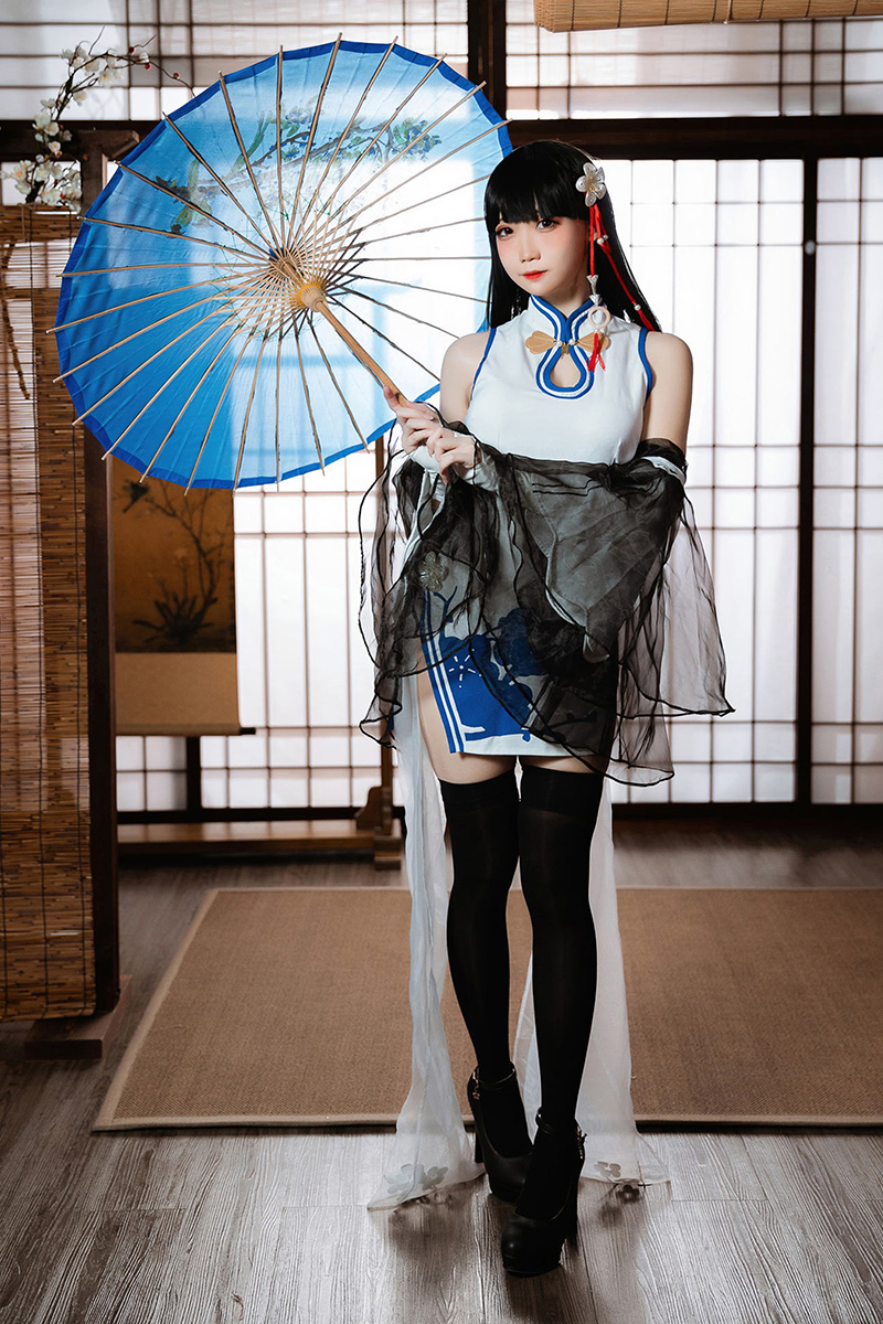 可爱小姐姐焖焖碳完美身段吸睛度爆表