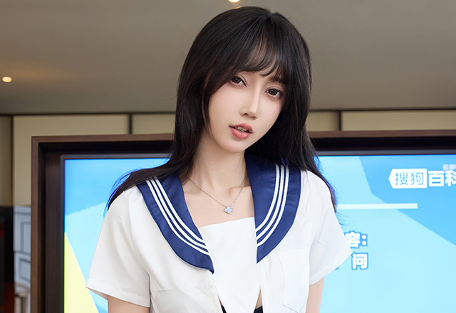 苗条模特玥儿玥黑丝JK制服写真图
