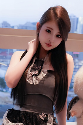 妩媚美女模特甜妮曼妙身材明艳动人