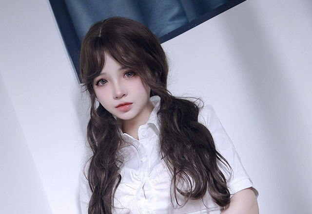 甜美动漫博主疯猫ss写真作品让人心动