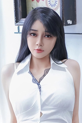 丰腴多姿的模特凯竹美腿丝袜写真