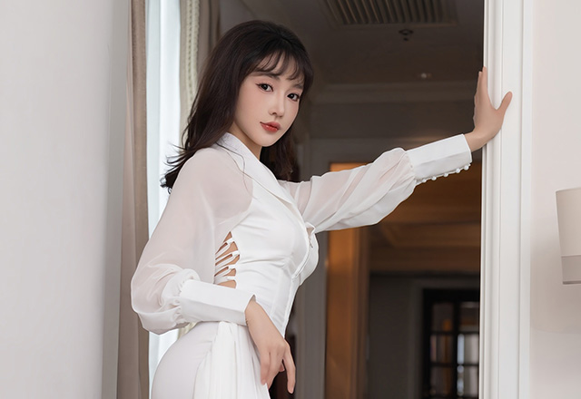 美腿模特陆萱萱绝对让腿控们欲罢不能