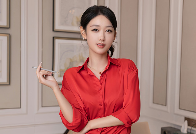 妩媚妹子唐安琪超美的身材引人心动