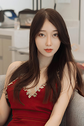 丽质美腿模特玥儿玥私房魅惑写真图片