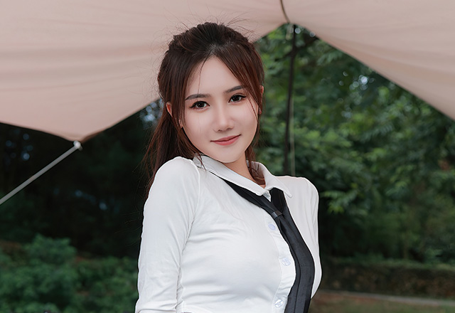 非常耐看的妹子古月小同学私房写真