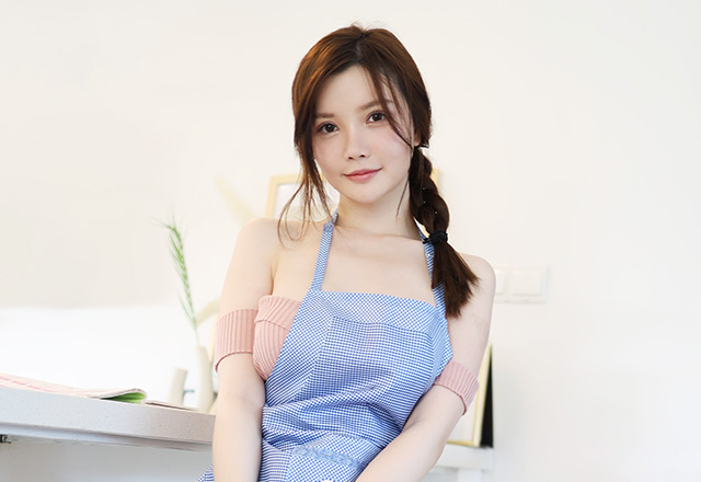 甜美可人模特糯美子私房女仆写真美图