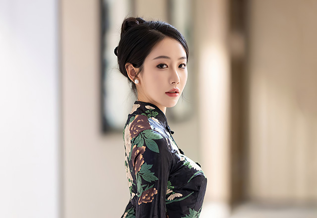 模特苏苏阿旗袍装完美身材曼妙绝美