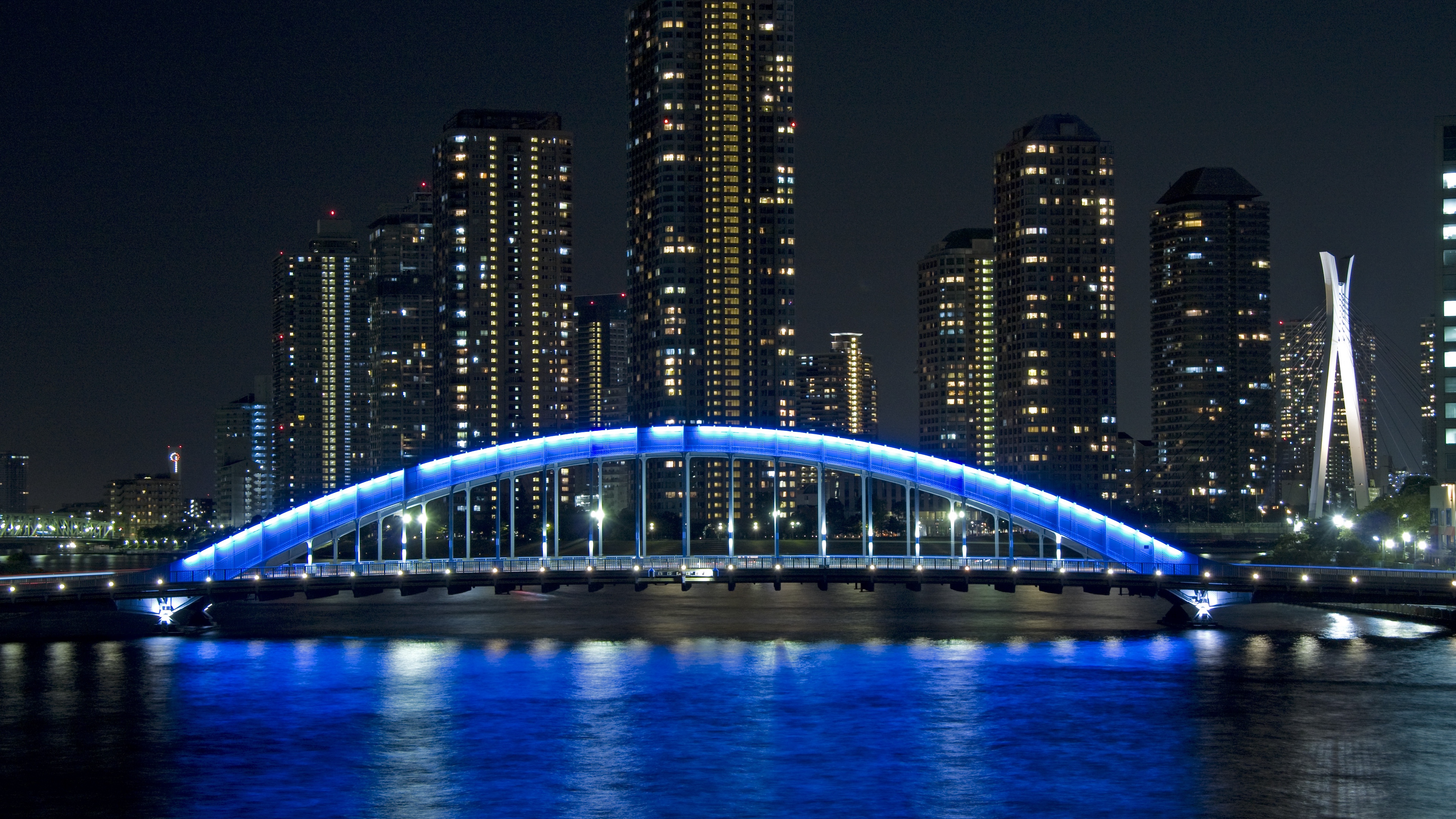 夜幕下的永代桥
