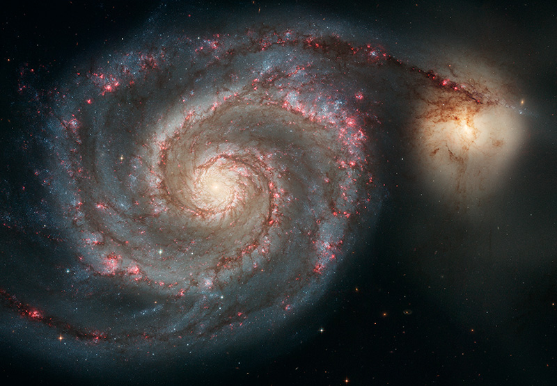 雄伟的螺旋星系M51