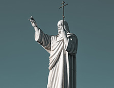 西班牙巴塞罗那的巨大耶稣雕像