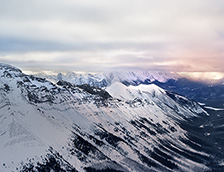 加拿大阿西尼博因山