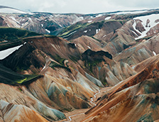 冰岛的一处非常奇特的群山