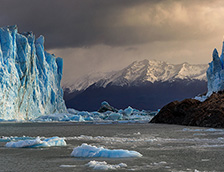阿根廷佩里托莫雷诺冰川