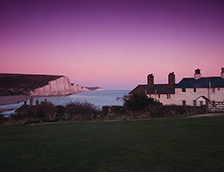 英格兰一张海边小屋的照片