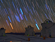 阿塔卡马沙漠山顶上的天文台