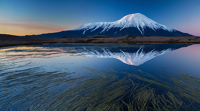 扎尔巴奇克火山