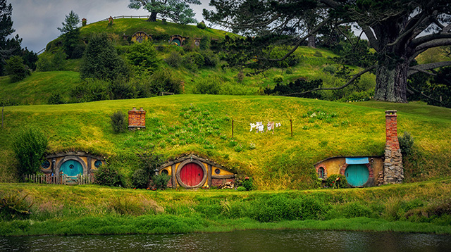 电影指环王中的霍比特人村