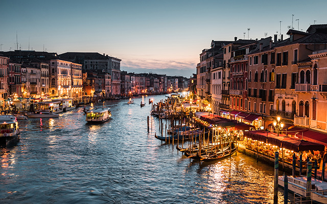 美丽的威尼斯夜景