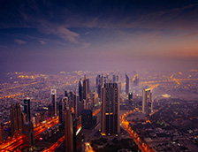 现代化城市迪拜的日出