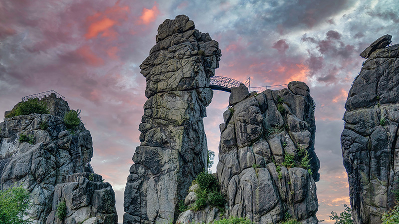 条顿堡森林的伊克斯坦岩石层