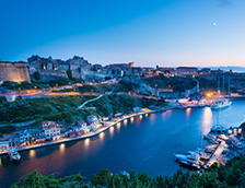 科西嘉岛南部博尼法乔城堡