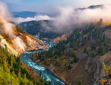 黄石国家公园方解石温泉区