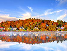 阿迪朗达克山脉萨拉纳克湖村