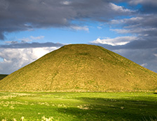 西尔布利山的新石器时代遗址