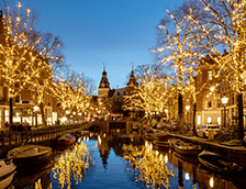 斯皮格尔运河上的灯光装饰