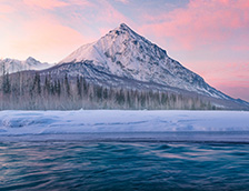 阿拉斯加楚加奇山脉国王山