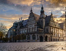 砖砌哥特式建筑典范不来梅市政厅