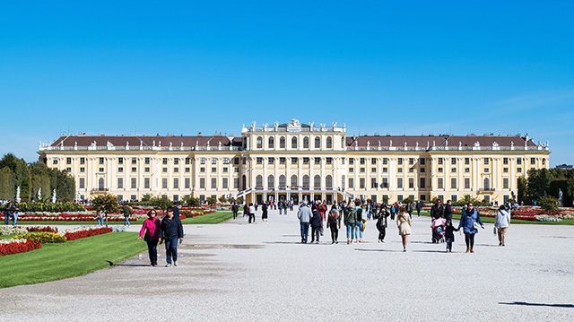 维也纳最负盛名的景点美泉宫
