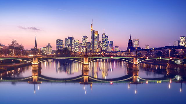 法兰克福老桥历史与现代的交融