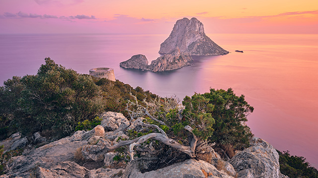 埃斯韦德拉岛和埃斯韦德拉内尔岛